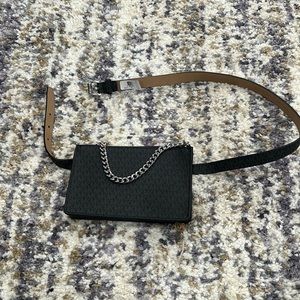 Michael Kors hip bag size L nwt